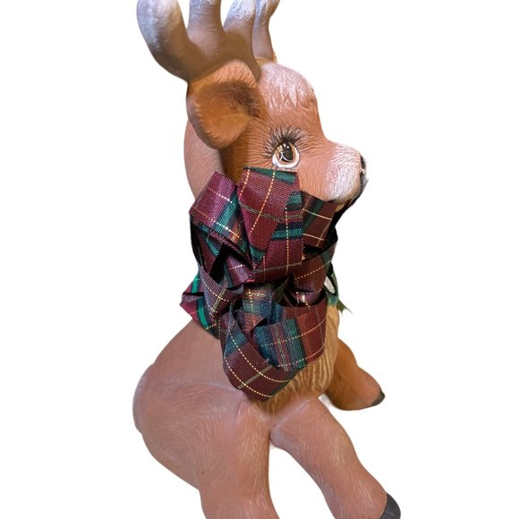 Ceramic Christmas Deer Reindeer Figurines Hand Painted - Picture 4 of 15